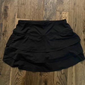 Athleta 3-Tiered Ruffled Athletic Skirt-Size XS